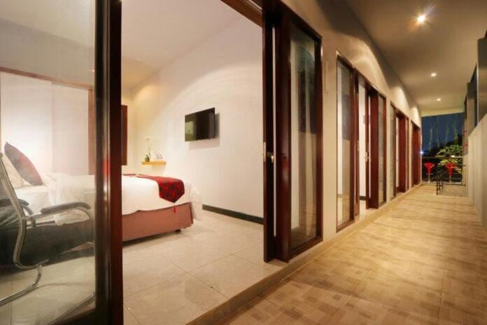 Valomia Guest House 科洛布坎 外观 照片